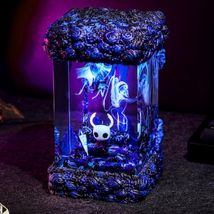 K.night from Holl.ow Kn.ig.ht Epoxy Lamp ver 2 Hornet Resin Lamp H.ollow knight figure Terrarium Personalized Night Light diorama lamp